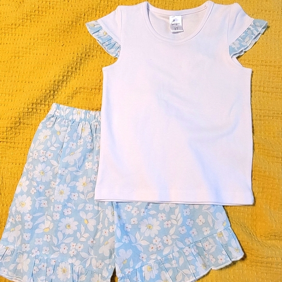 *New with tags* BeeHave 3T ruffled set - Picture 1 of 5